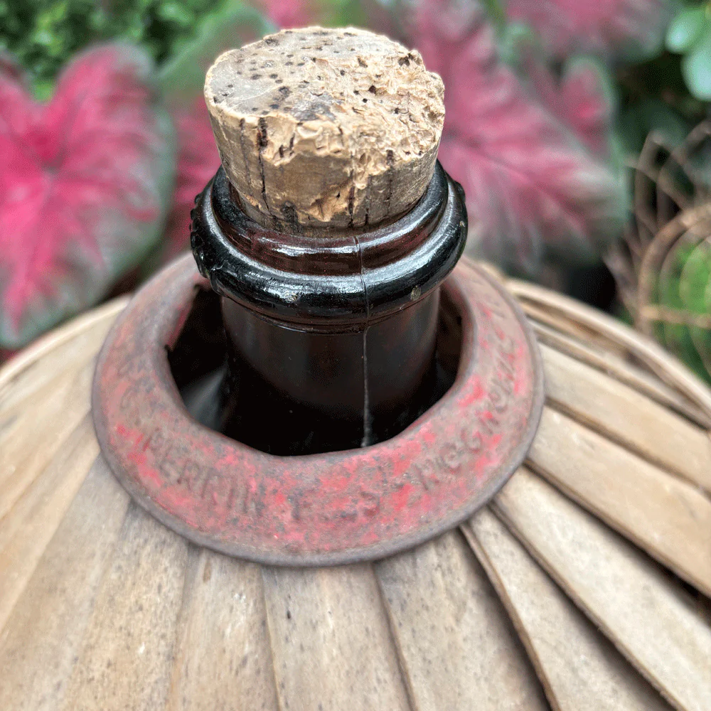 Early 20th-century European Blown Glass Cased Demijohn - Image 4