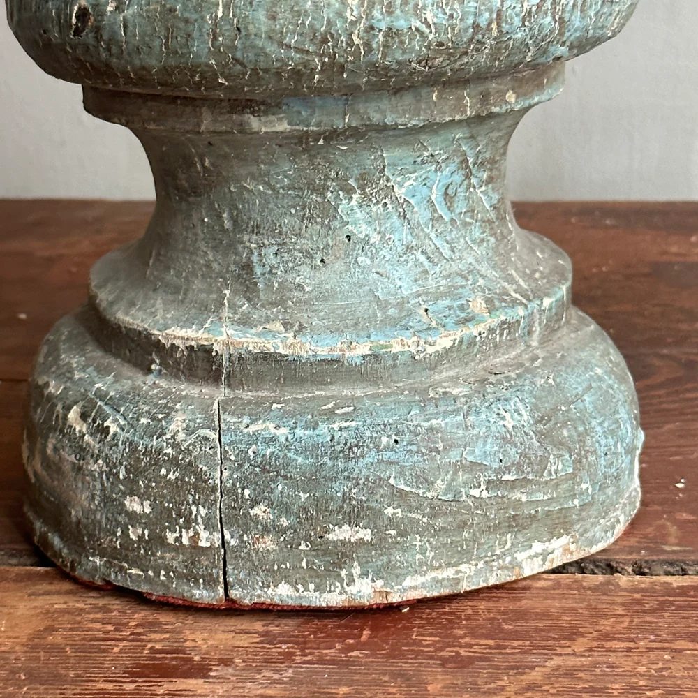 Pair of 19th-century French Architectural Flame Finial Elements - Image 4